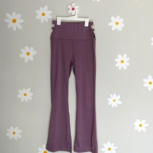Otos Groovy Purple Hip-Cutout Flare Leggings / Yoga Pants
